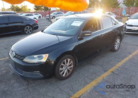 2013 Volkswagen Jetta 2.5L Se z USA, uszkodzony, nr VIN 3VWDP7AJ7DM425969